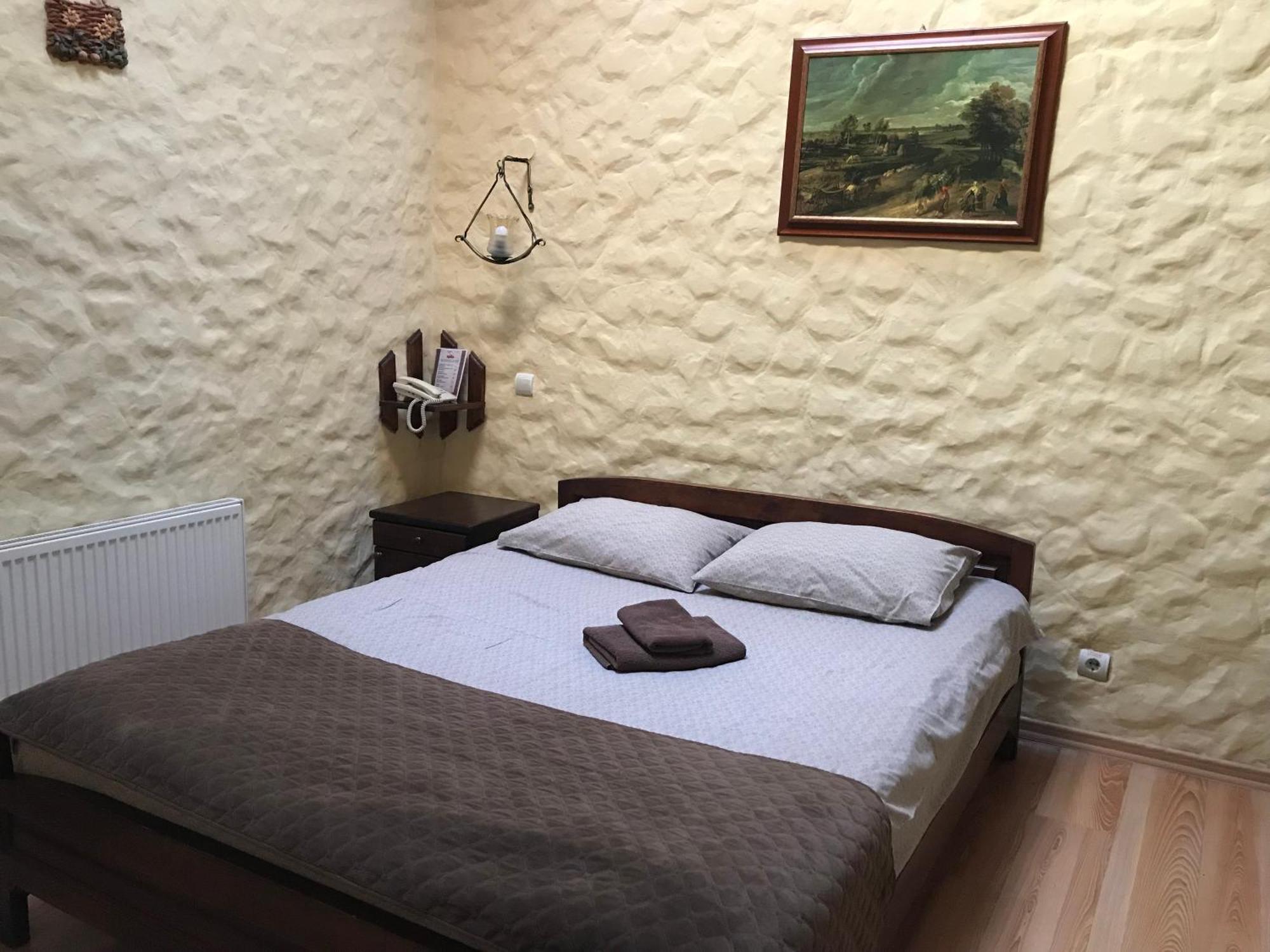Complex Khutor Hotel Velyka Omelyana Buitenkant foto
